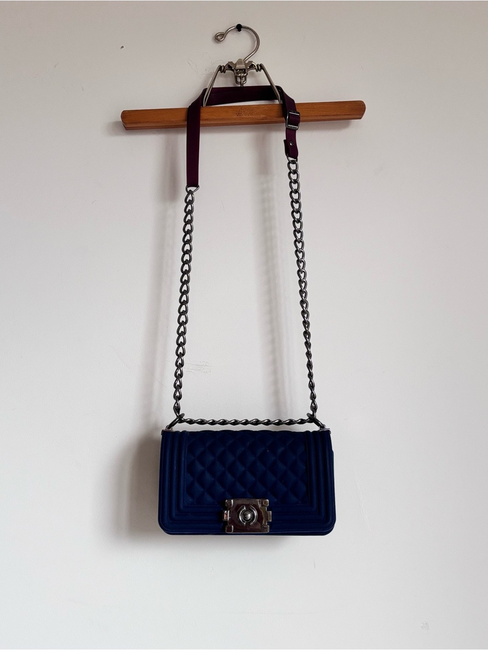 American Jewel Navy Blue Quilted Silicone Jelly Boy Bag Crossbody